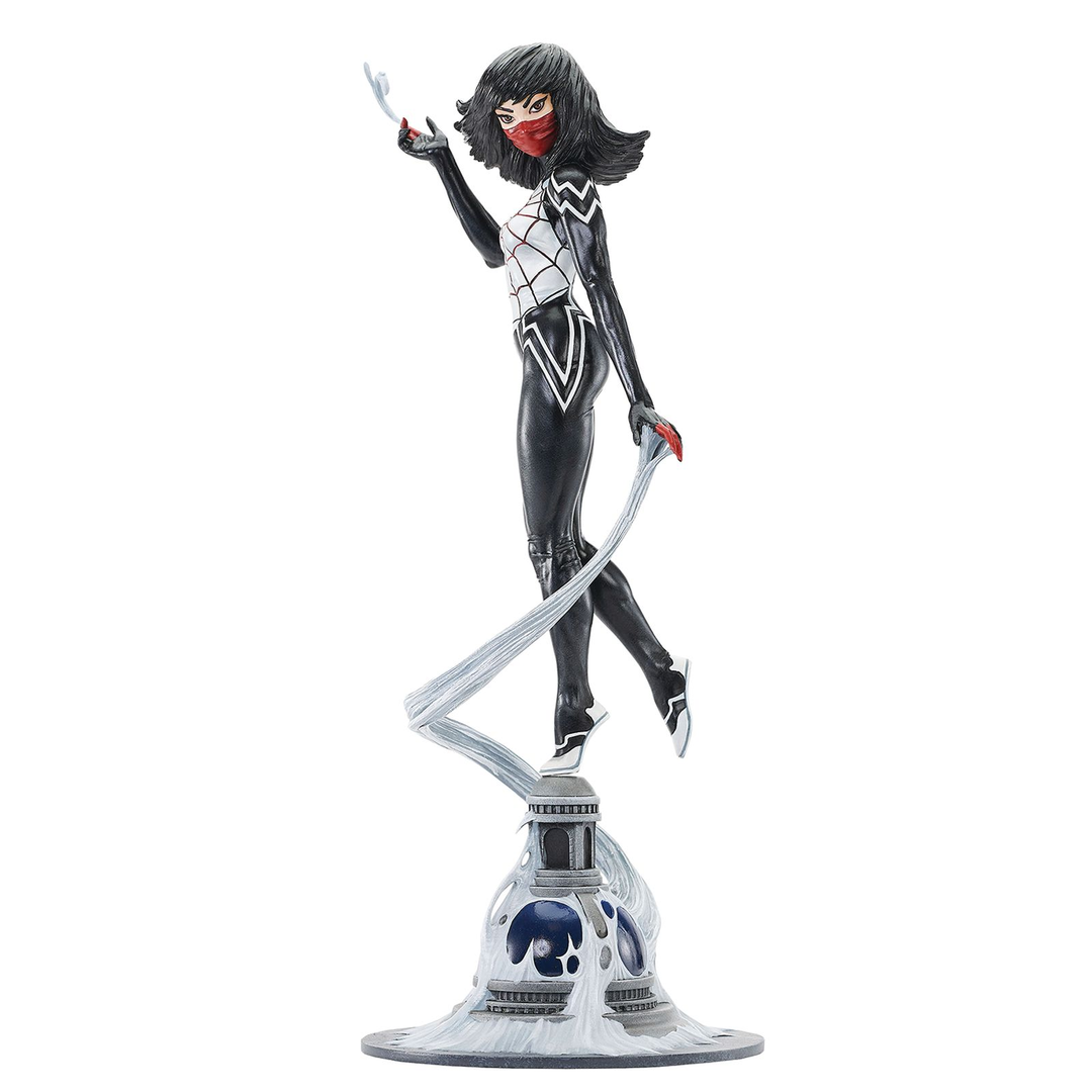 Estatua silk 35,5 cm marvel premier collection escala 1:7