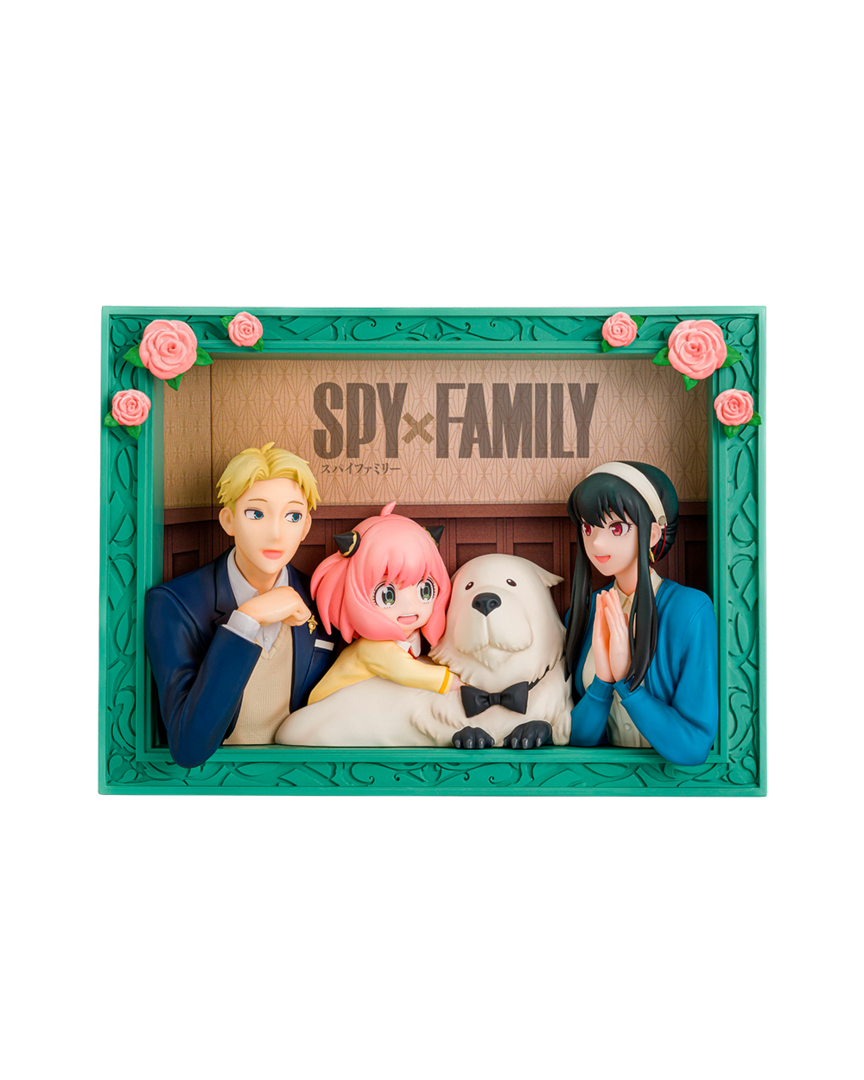 Estatua marco los forger spy x family proof