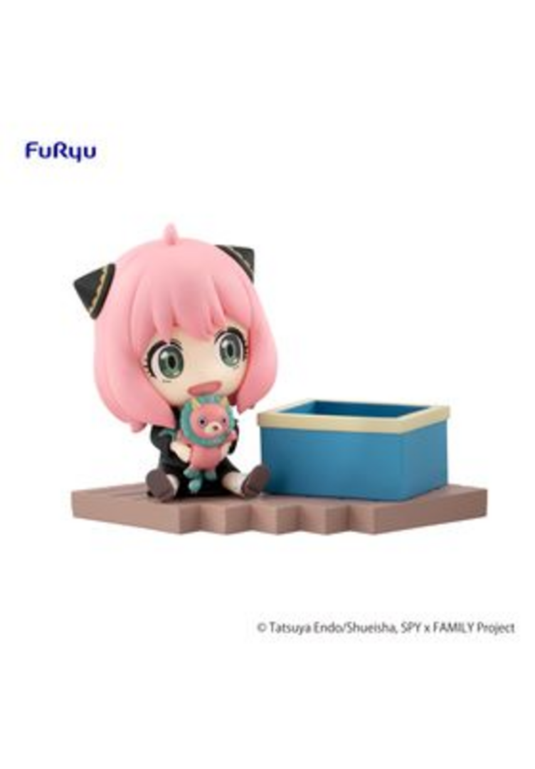 Anya Forger Hold Fig. 7 cm Spy X Family