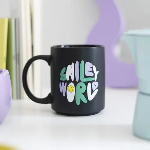 Comprar Taza Smiley Quirky Comics Black 