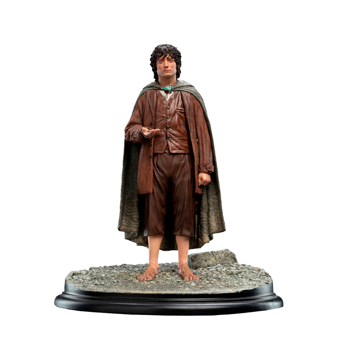 The lord of the rings trilogy - frodo baggins, ringbearer classic series statue 1:6 scale