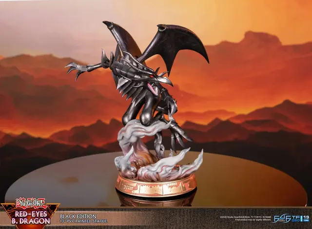 Comprar Figura Red-Eyes Black Dragon Yu-Gi-Oh! Edición Black 33 cm Figuras