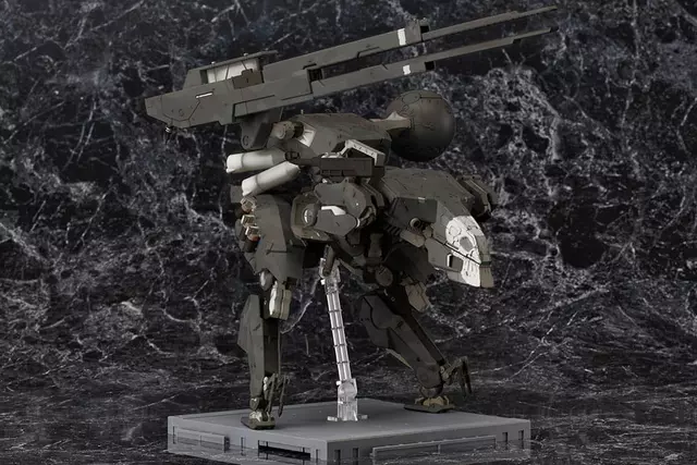 Reservar Figura Model Kit Metal Gear Sahelantrhopus Metal Gear Solid V Black Ver. 1/100 Kotobukiya Figuras