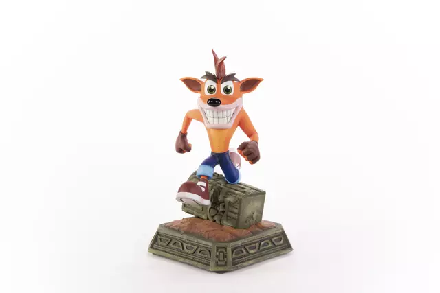 Reservar Figura Resina Crash Bandicoot Classic First 4 Figures Figuras