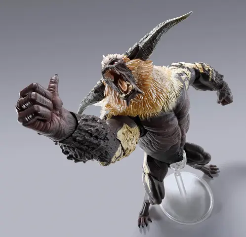 Reservar Figura Furious Rajang Monster Hunter SH Monster Arts Figuras de Videojuegos Estándar