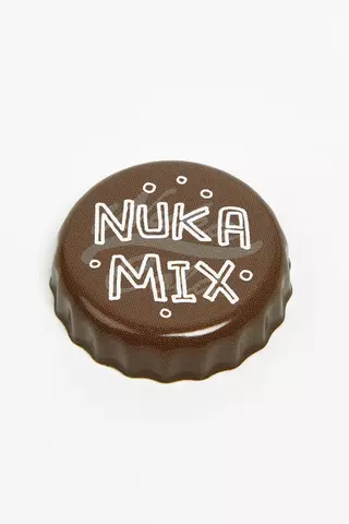 Reservar Replica Set 10 Chapas Nuka-Cola con Botella Nuka Mix Fallout DevPlus 18 cm Estándar