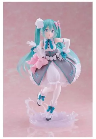 Comprar Hatsune Miku 39 Miku Day Anniversary 2Nd Season Melty Sugar Ver. Statue 18 cm Hatsune Miku 1/8 Scale Figuras