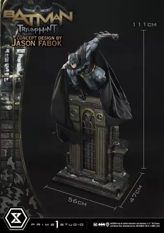 Comprar Figura Batman Triumphant DC Comics 119 cm Figuras