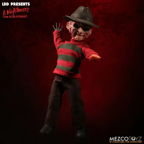 Reservar Figura Freddy Krueger Pesadilla en Elm Street Mezco Toyz Figuras de Videojuegos