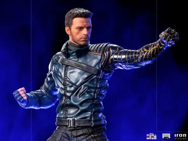 Comprar Figura Art Scale Marvel Falcon Y El Soldado De Invierno Bucky Barnes Figuras