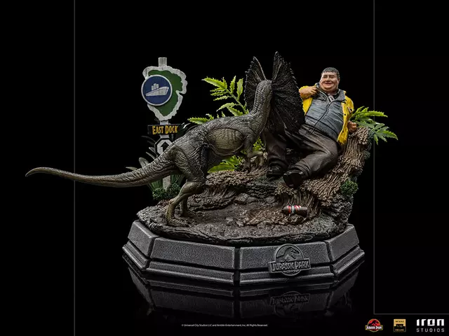 Comprar Figura Jurassic Park Dennis Nedry se encuentra con el Dilophosaurus 21 cm Figuras de Videojuegos Estándar