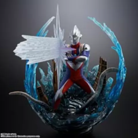Comprar Ultraman Tiga Multi Type Figura 22 cm Ultraman Tiga Figuarts Zero Figuras