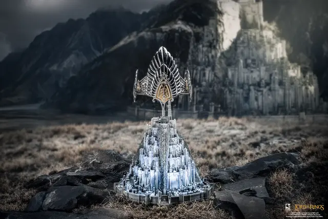 Reservar Estatua Crown of Gondor El Señor de los Anillos escala 1:1 