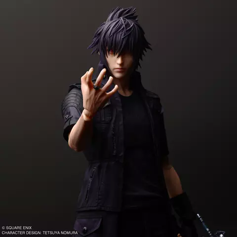 Reservar Figura Noctis Lucis Caelum Final Fantasy XV Play Arts Shin Square-Enix Figuras