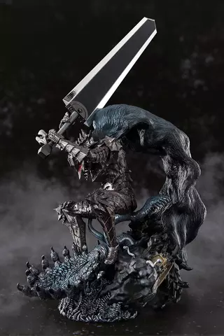 Reservar Figura Guts Berserk Berserker Armor Figuarts Zero Metallic Touch Figuras Estándar
