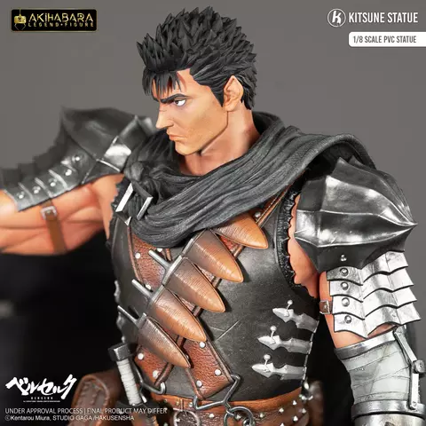 Reservar Figura Guts Berserk Ver.2 Akihabara Legend 1/8 Kitsune Figuras Estándar