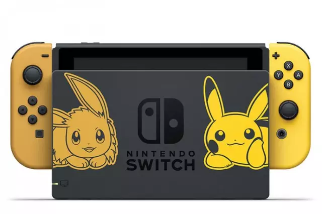 Comprar Nintendo Switch+ Pokémon Let's Go Eevee! + PokéBall Plus Switch screen 2 - 02.jpg