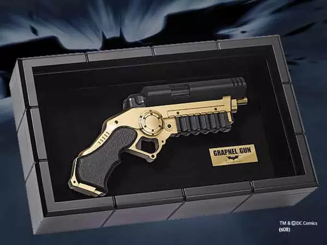 Comprar Pistola Grapnel 1/1 Batman El Caballero Oscuro 