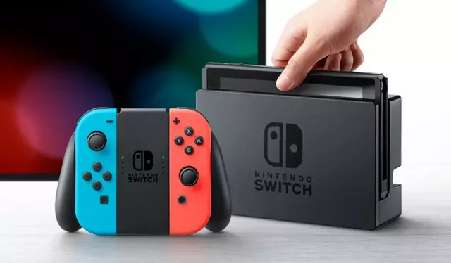 Comprar Nintendo Switch JoyCon Colores + Fortnite Switch Limitada screen 2 - 01.jpg