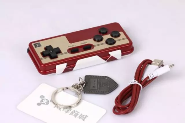 Comprar Mando Retro Bluetooth FC30 8Bitdo  - 00.jpg