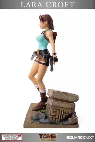 Comprar Estatua Tomb Raider Lara Croft 36cm screen 9 - 09.jpg