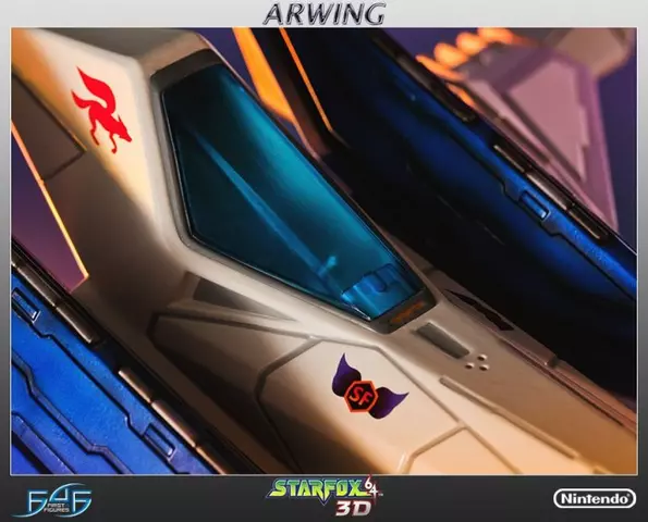 Comprar Estatua Starfox Arwing screen 8 - 08.jpg