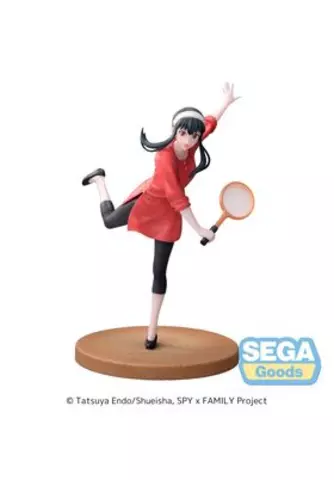 Comprar Yor Forger Tennis Ver. Fig. 17,5 cm Spy X Family Luminasta Figuras