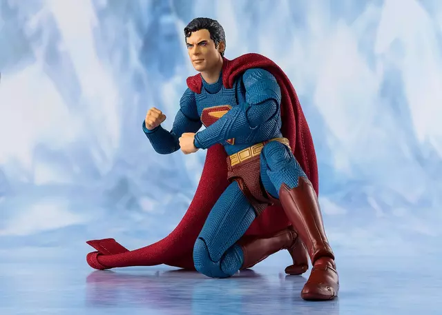 Reservar Figura Superman 2025 S.H.Figuarts 16 cm Figuras
