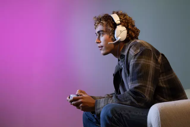 Comprar Auriculares Recon 70 Blanco PS5 PS4 screen 1