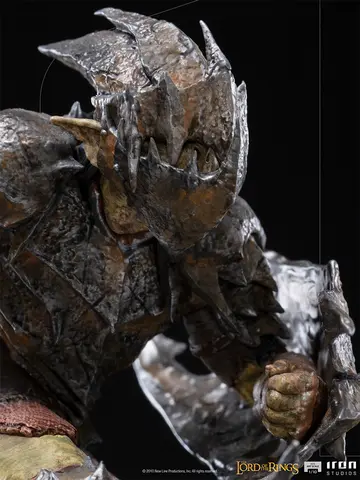 Comprar Figura Art Scale El Señor De Los Anillos Orco Con Armadura Figuras