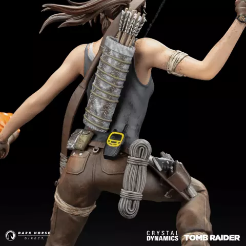 Reservar Figura Lara Croft Survivor Era Tomb Raider Dark Horse Figuras Estándar