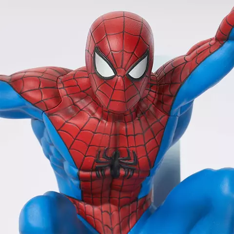 Comprar Figura Spiderman Exclusiva Marvel Gallery 20 cm Figuras Estándar