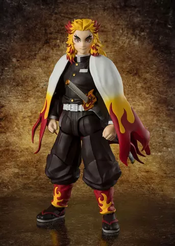 Reservar  Figura Kyojuro Rengoku Demon Slayer: Kimetsu no Yaiba SH Figuarts Figuras Estándar