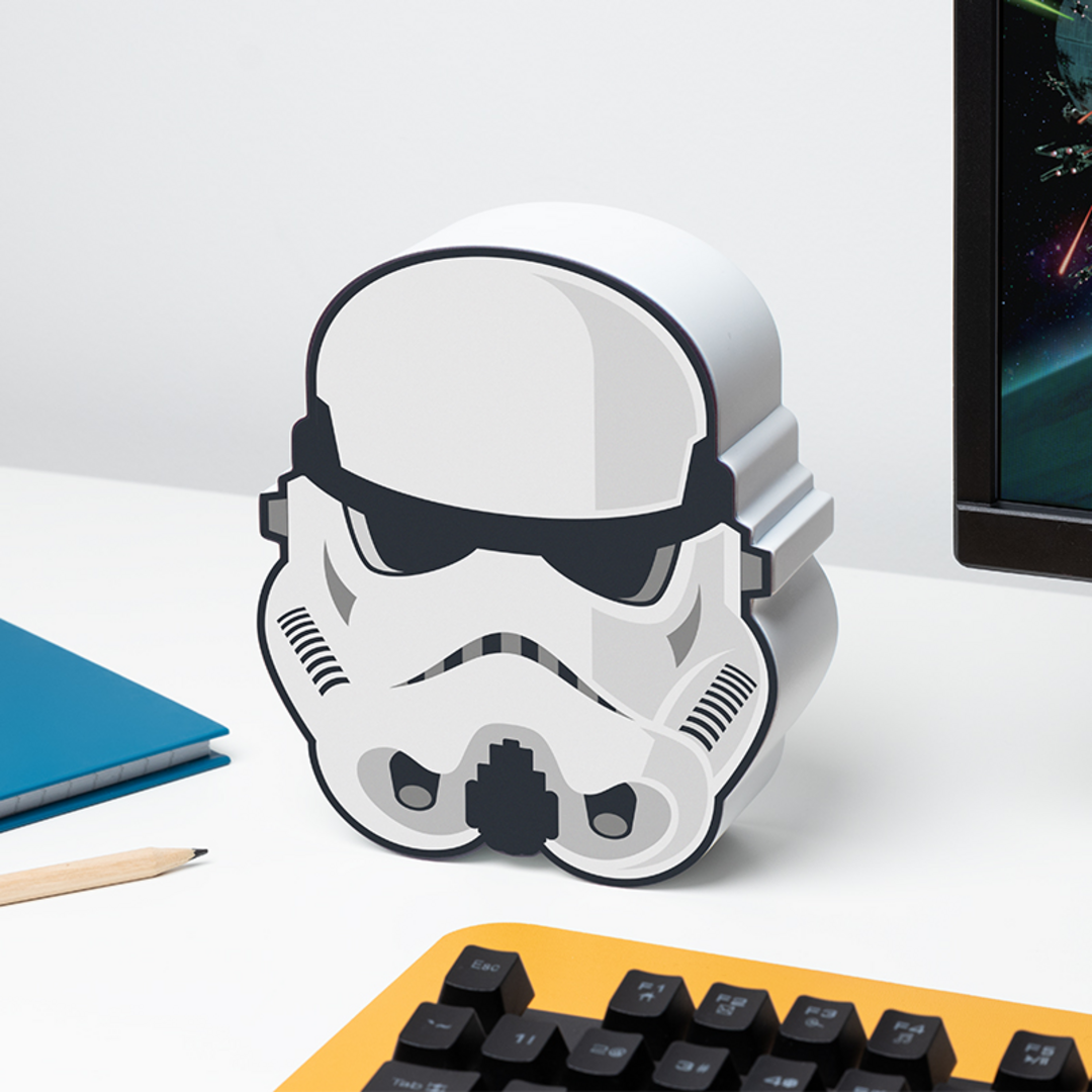Luz de noche Stormtrooper Star Wars - Producto oficial Lucas Film, lámpara de escritorio y decoración, regalo para fans de Mandalorian, funciona con baterías