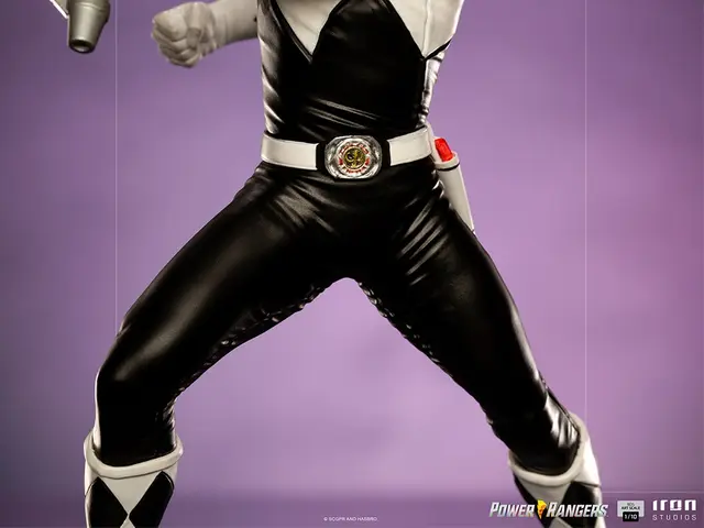 Comprar Figura Art Scale Mighty Morphin Power Rangers Ranger Negro Figuras
