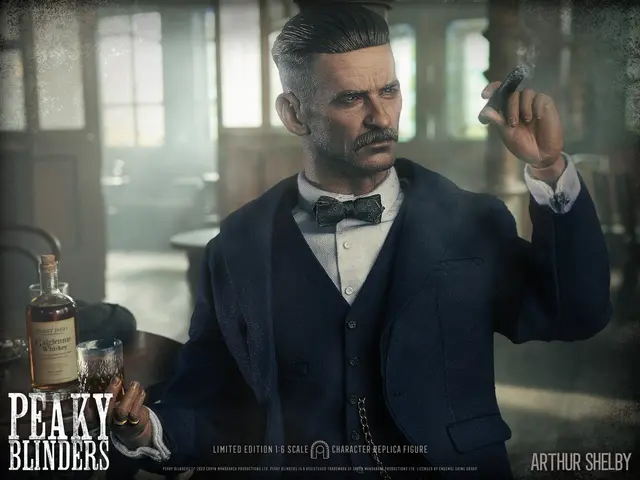 Comprar Figura Peaky Blinders Arthur Shelby Figuras